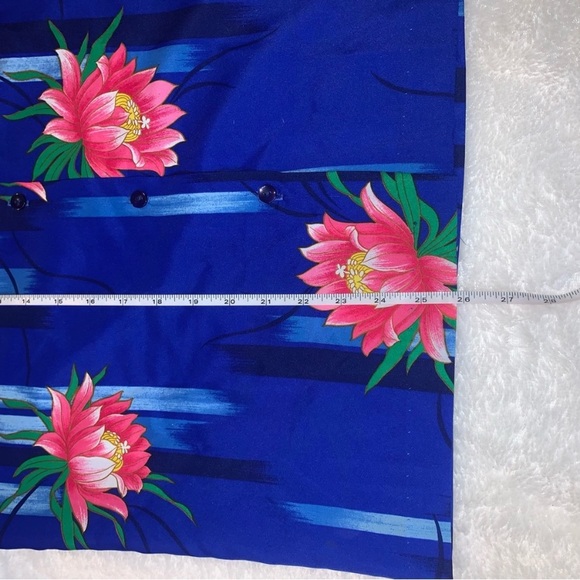 Hilo Hattie Floral Print Shirt - Picture 6 of 9